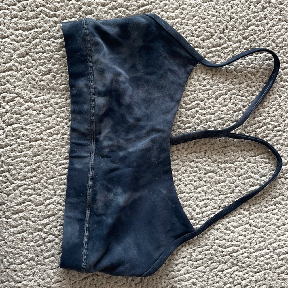 Flo y nulu bra lululemon tyedye dye sports bra